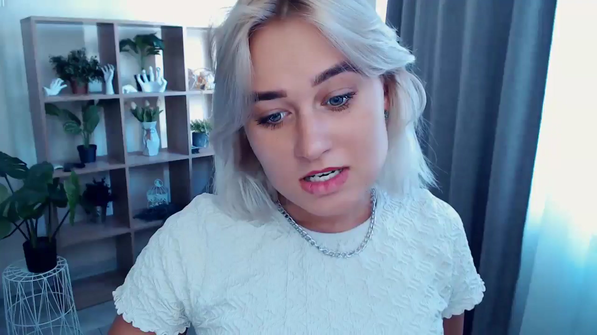 Gallery image thumbnail from Kukla_kolduna's myfreecams stream on, 07/28/2024, 15:20 image 18 of 20