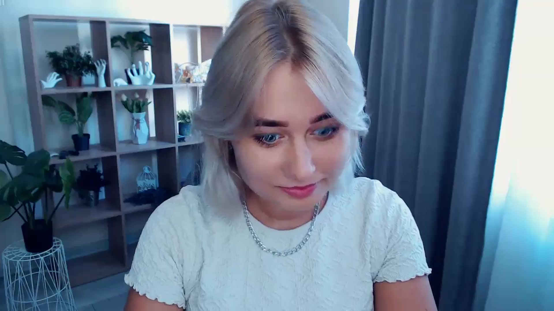 Gallery image thumbnail from Kukla_kolduna's myfreecams stream on, 07/28/2024, 15:38 image 8 of 20