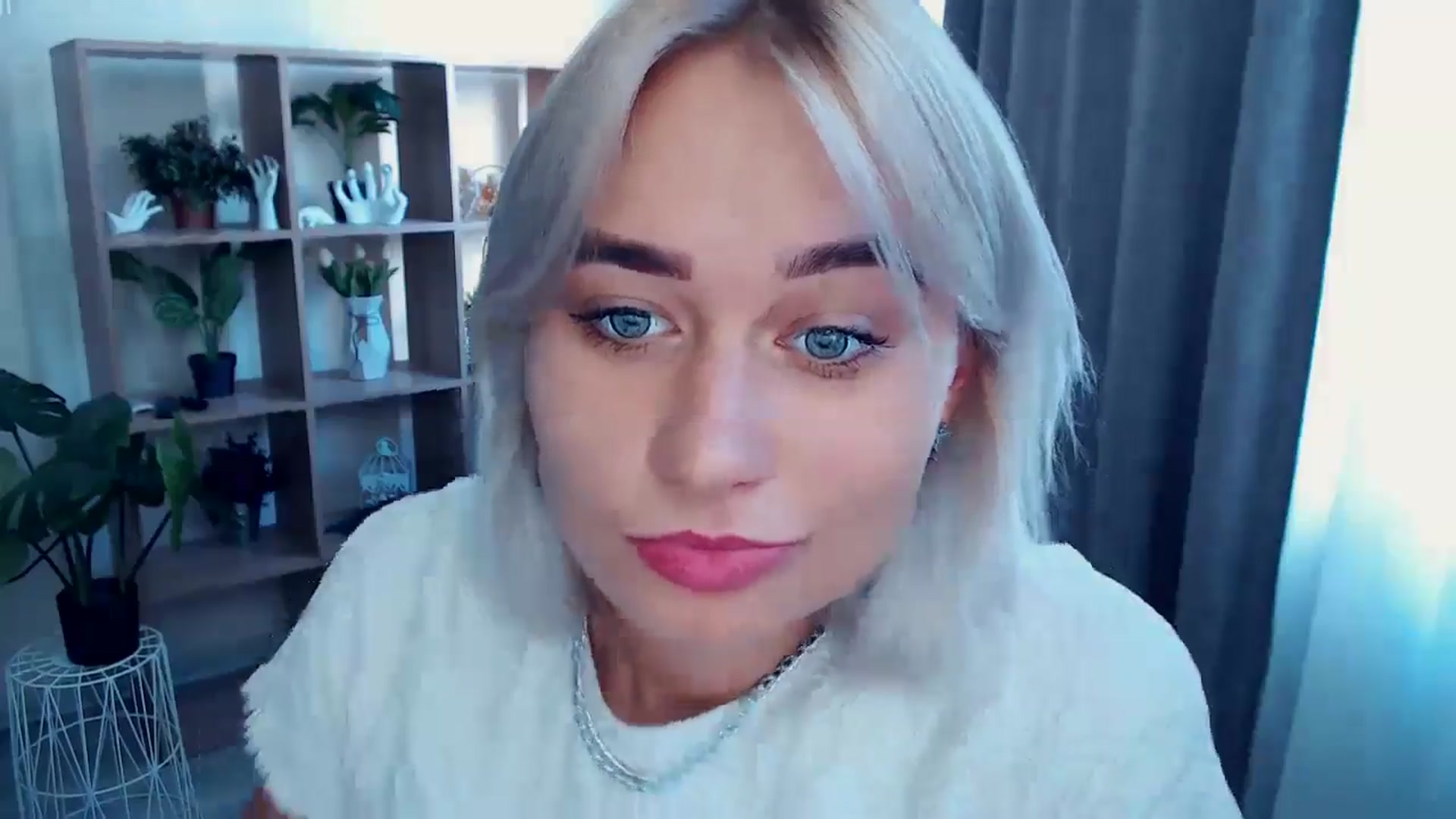Gallery image thumbnail from Kukla_kolduna's myfreecams stream on, 07/28/2024, 15:38 image 19 of 20