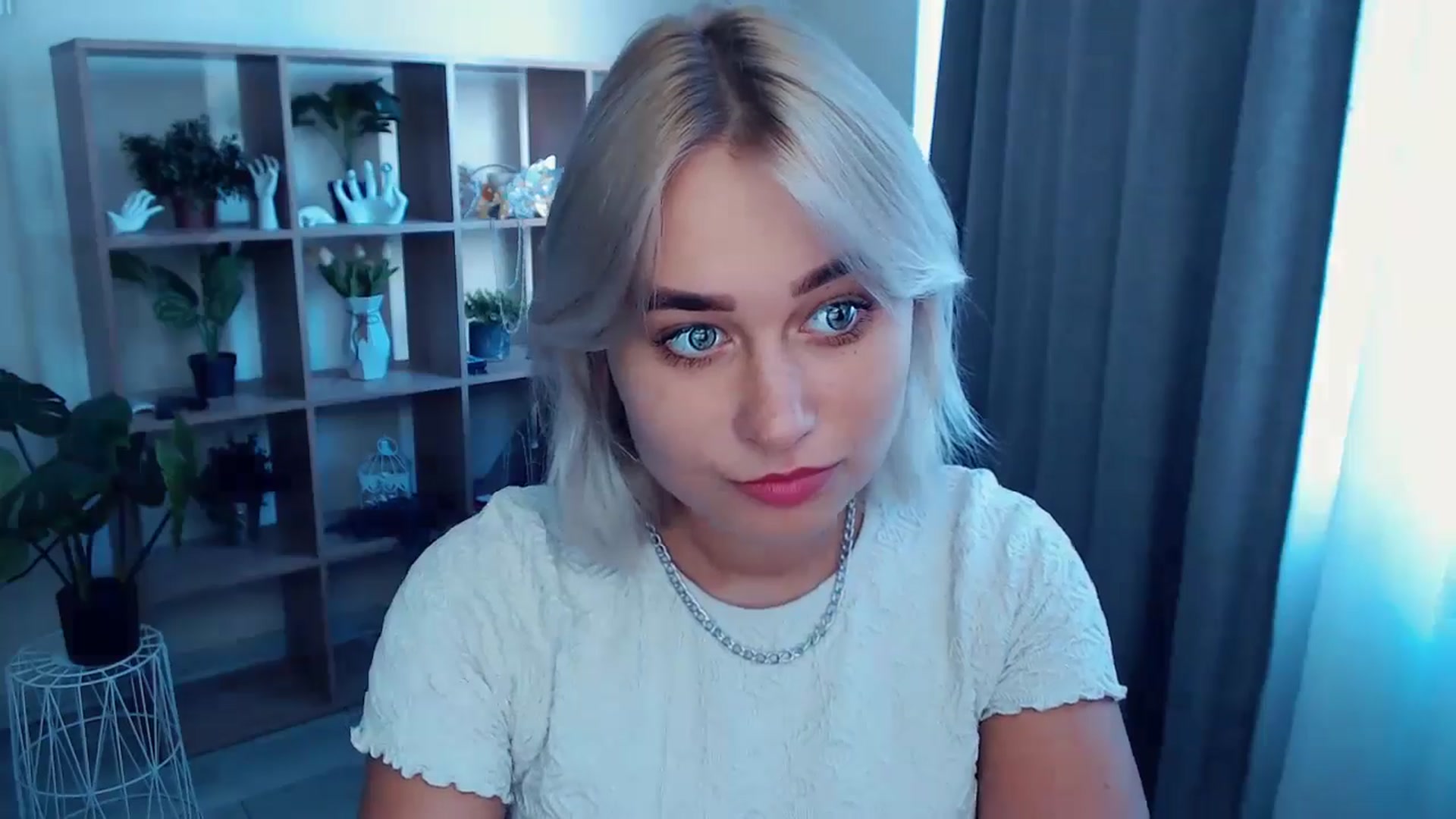 Gallery image thumbnail from Kukla_kolduna's myfreecams stream on, 07/28/2024, 15:38 image 14 of 20