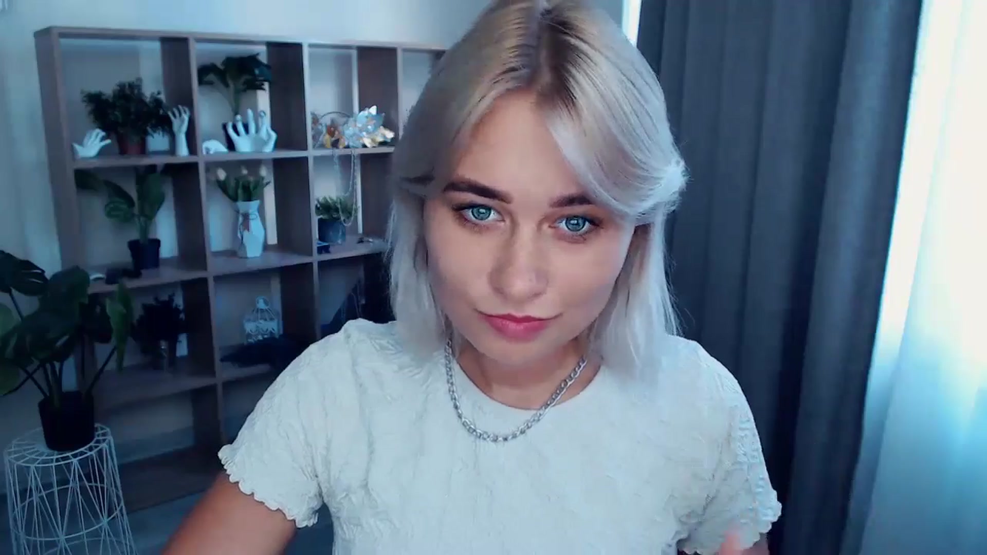 Gallery image thumbnail from Kukla_kolduna's myfreecams stream on, 07/28/2024, 16:52 image 14 of 20