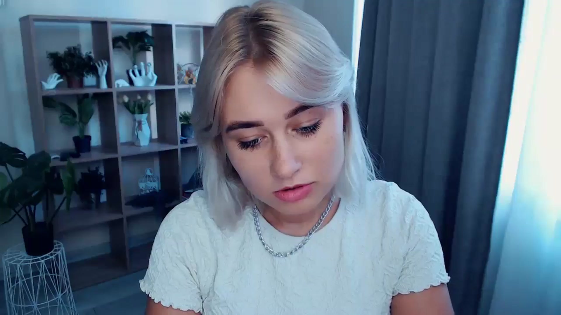 Gallery image thumbnail from Kukla_kolduna's myfreecams stream on, 07/28/2024, 16:52 image 13 of 20