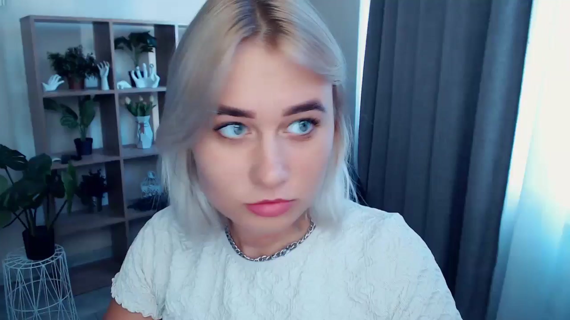 Gallery image thumbnail from Kukla_kolduna's myfreecams stream on, 07/28/2024, 16:52 image 1 of 20