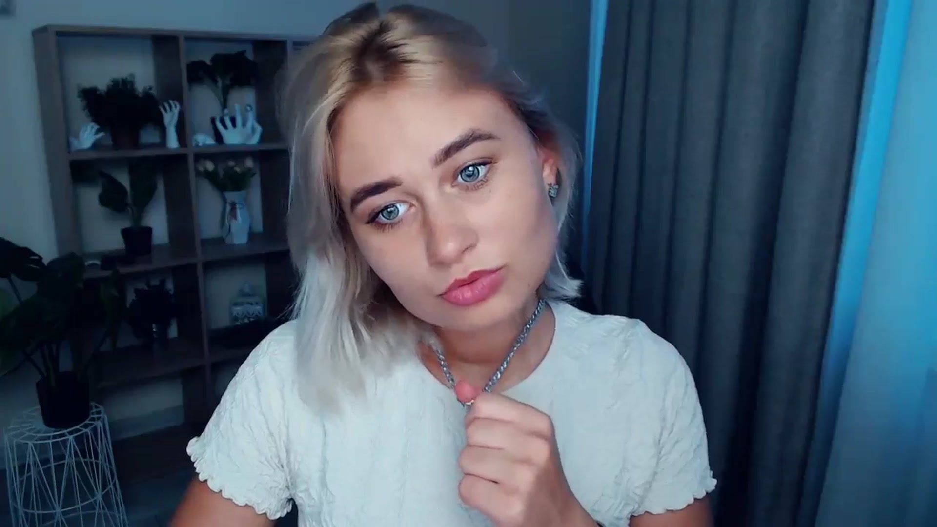 Gallery image thumbnail from Kukla_kolduna's myfreecams stream on, 07/28/2024, 17:49 image 10 of 20