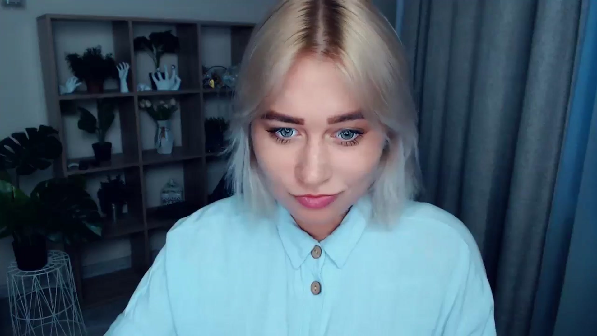 Gallery image thumbnail from Kukla_kolduna's myfreecams stream on, 07/31/2024, 18:10 image 13 of 20