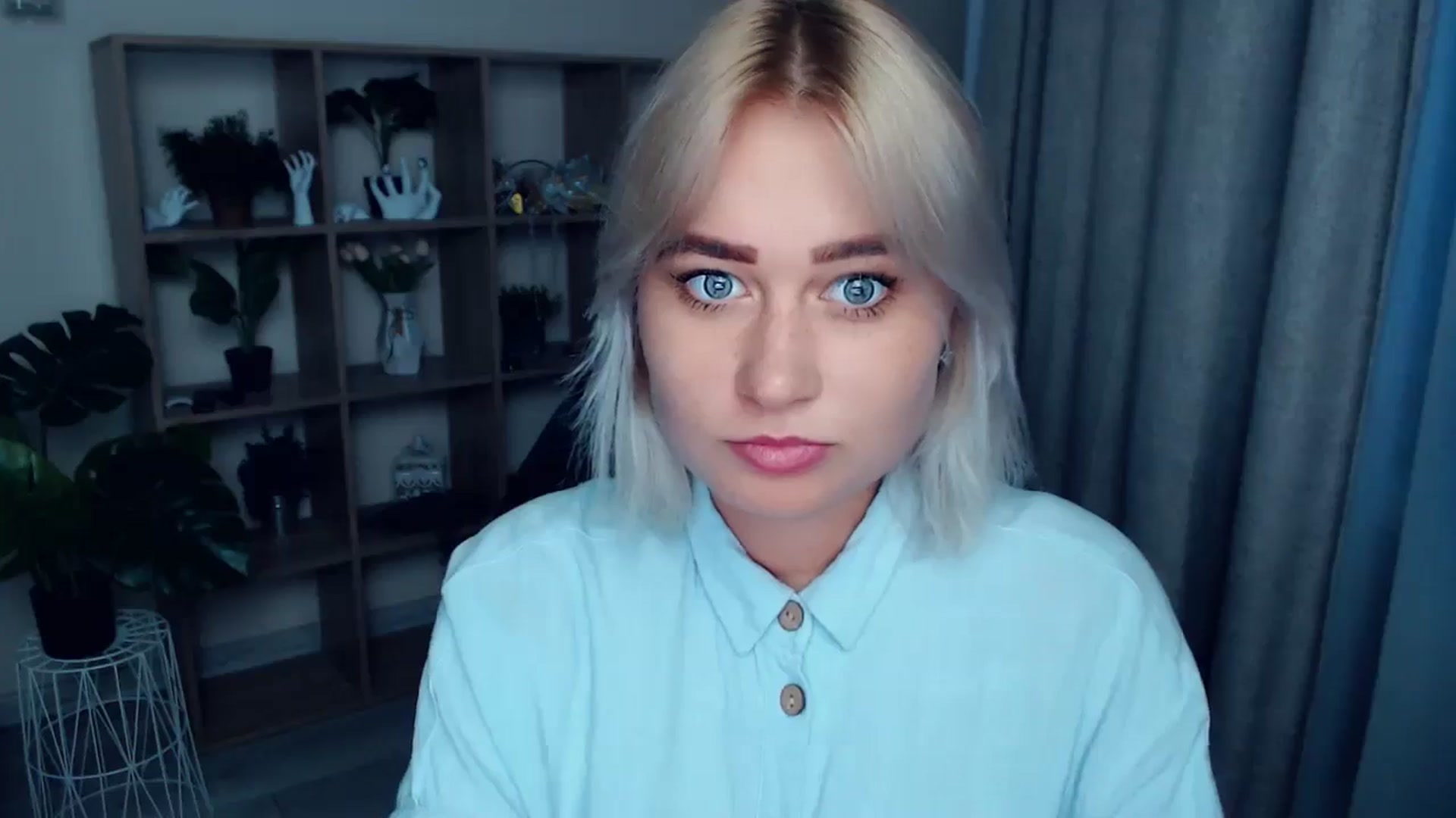 Gallery image thumbnail from Kukla_kolduna's myfreecams stream on, 07/31/2024, 18:10 image 14 of 20