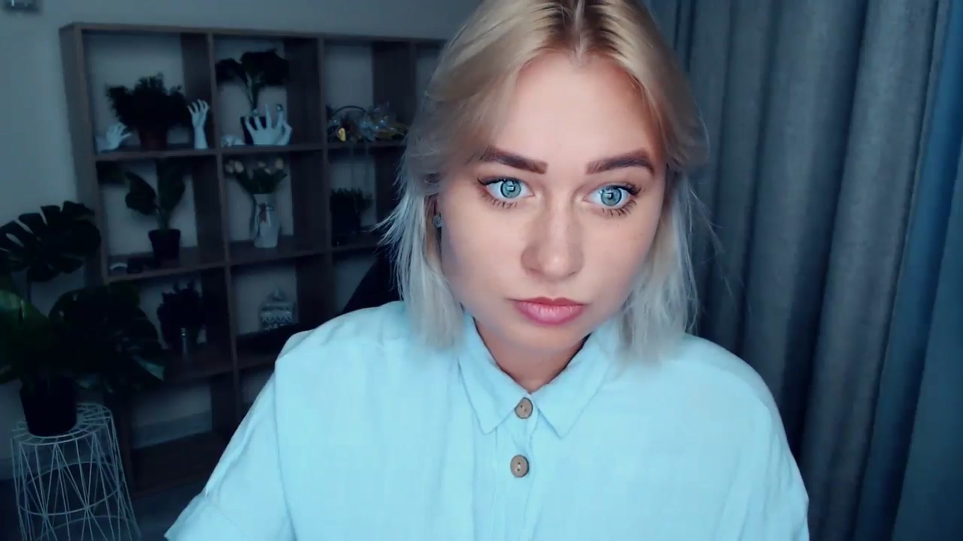 Gallery image thumbnail from Kukla_kolduna's myfreecams stream on, 07/31/2024, 18:10 image 18 of 20