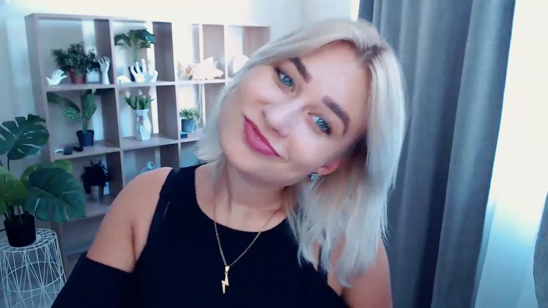 Gallery image thumbnail from Kukla_kolduna's myfreecams stream on, 08/01/2024, 14:32 image 4 of 20