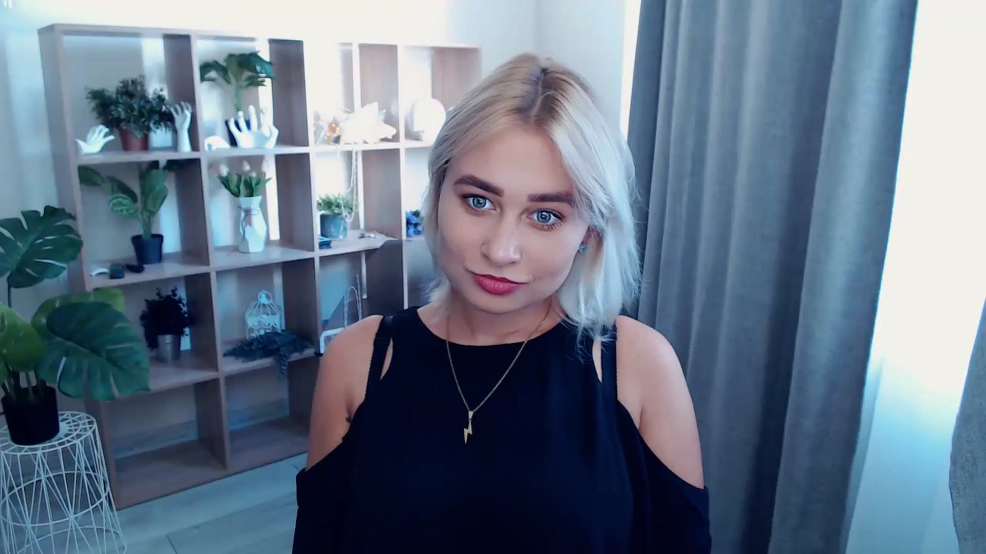 Gallery image thumbnail from Kukla_kolduna's myfreecams stream on, 08/01/2024, 14:32 image 14 of 20
