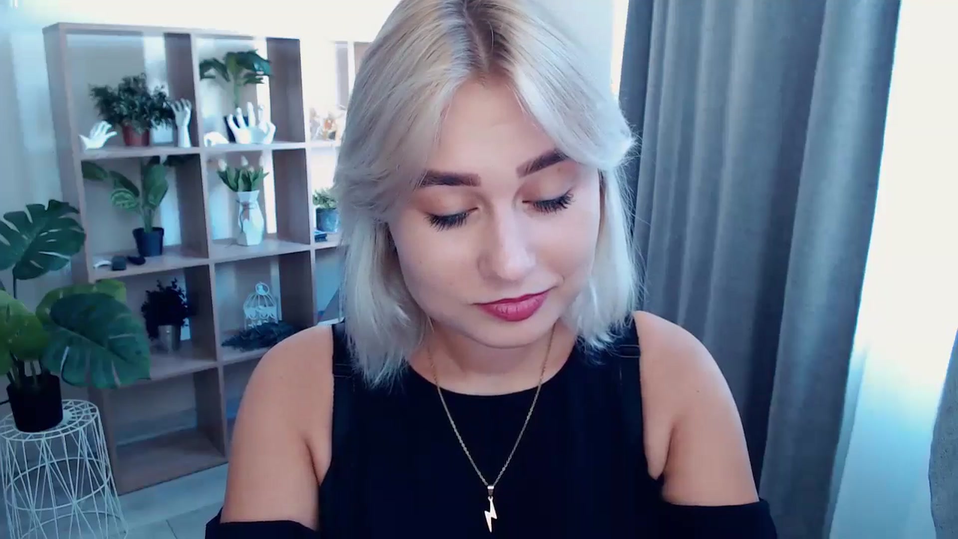 Gallery image thumbnail from Kukla_kolduna's myfreecams stream on, 08/01/2024, 14:32 image 2 of 20