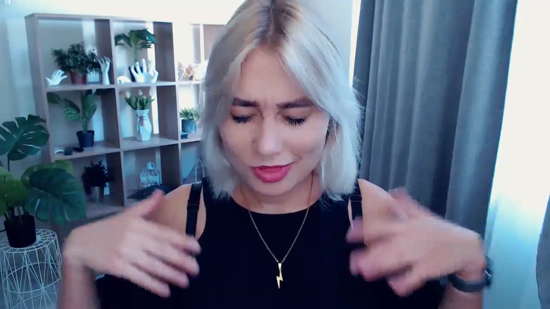 Gallery image thumbnail from Kukla_kolduna's myfreecams stream on, 08/01/2024, 14:32 image 7 of 20
