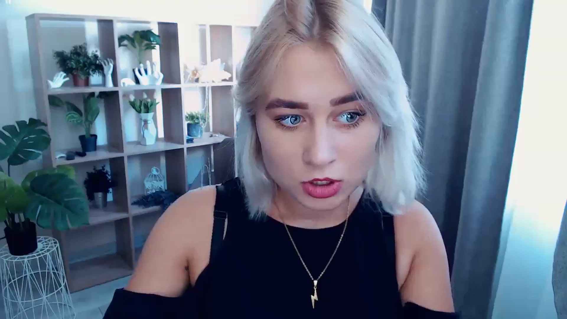 Gallery image thumbnail from Kukla_kolduna's myfreecams stream on, 08/01/2024, 14:32 image 6 of 20