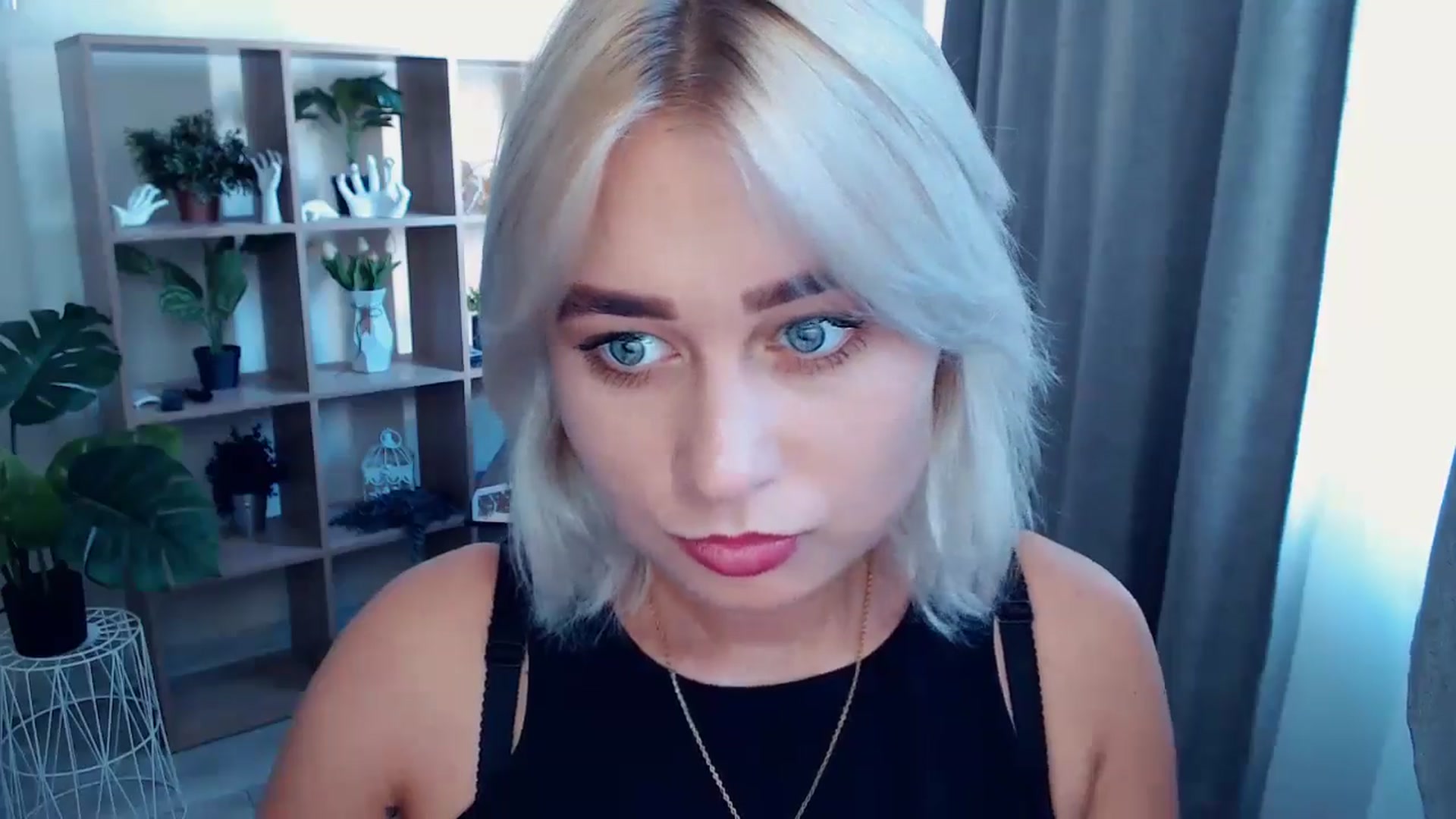 Gallery image thumbnail from Kukla_kolduna's myfreecams stream on, 08/01/2024, 17:26 image 6 of 20