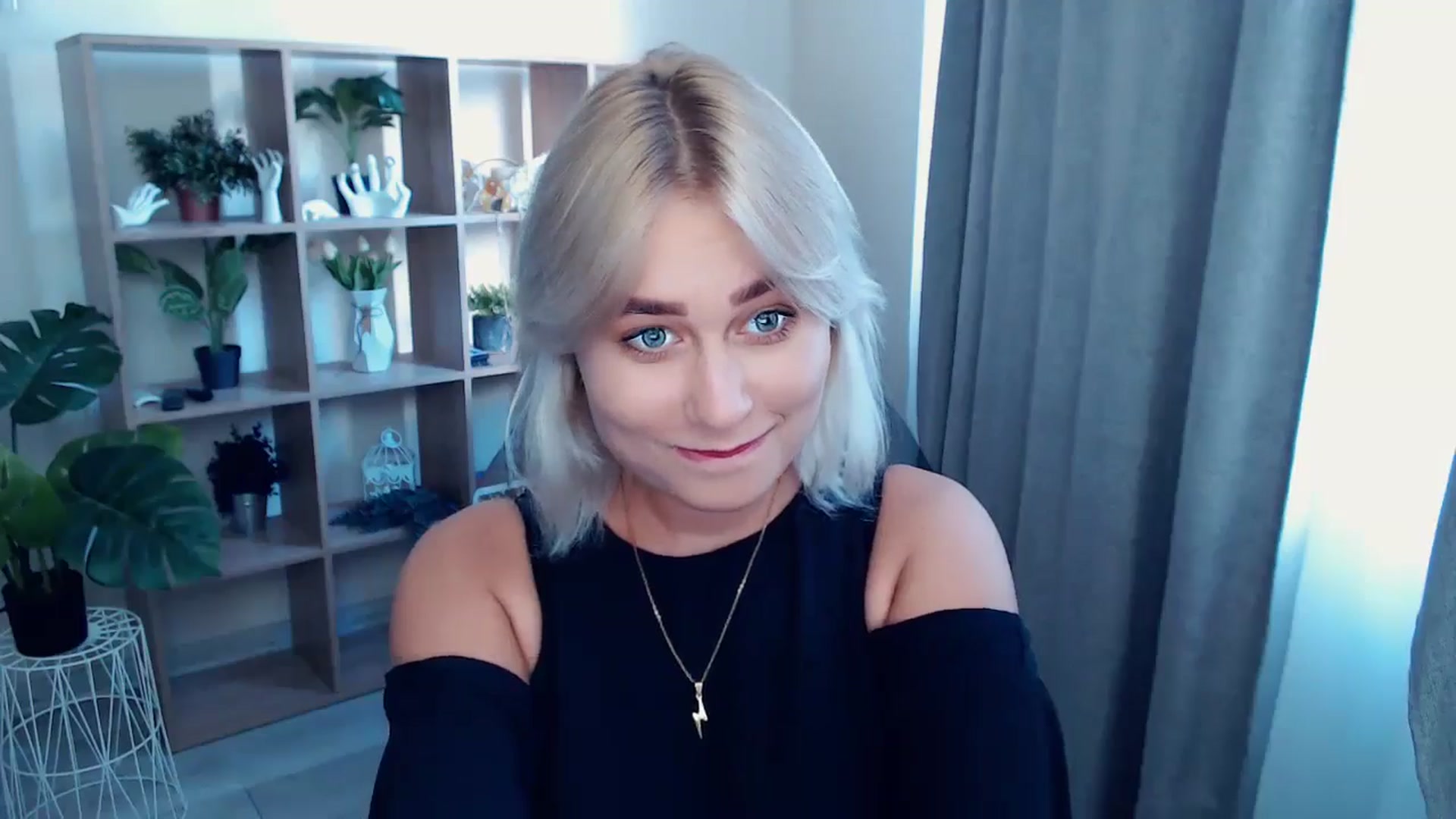 Gallery image thumbnail from Kukla_kolduna's myfreecams stream on, 08/01/2024, 17:26 image 11 of 20