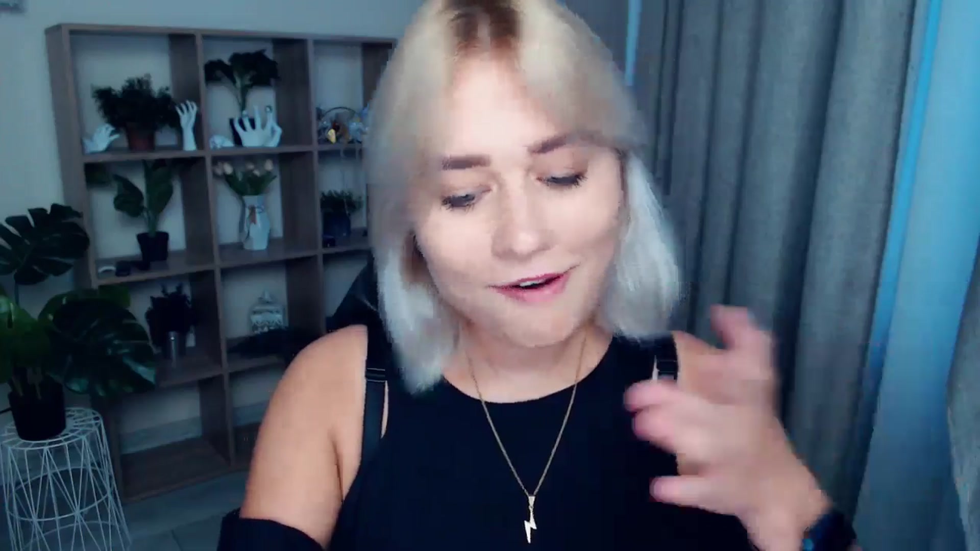 Gallery image thumbnail from Kukla_kolduna's myfreecams stream on, 08/01/2024, 18:02 image 11 of 20