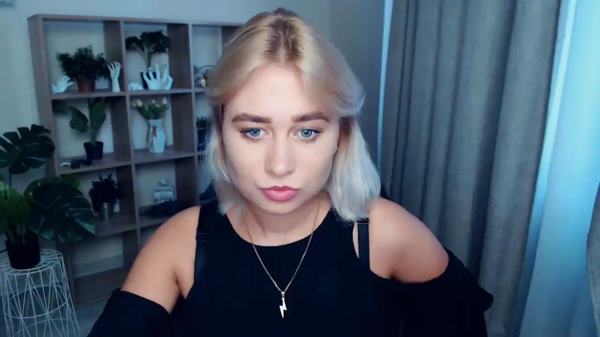 Gallery image thumbnail from Kukla_kolduna's myfreecams stream on, 08/01/2024, 18:02 image 2 of 20