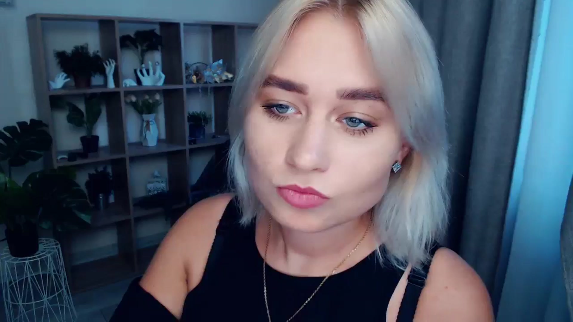 Gallery image thumbnail from Kukla_kolduna's myfreecams stream on, 08/01/2024, 18:02 image 1 of 20