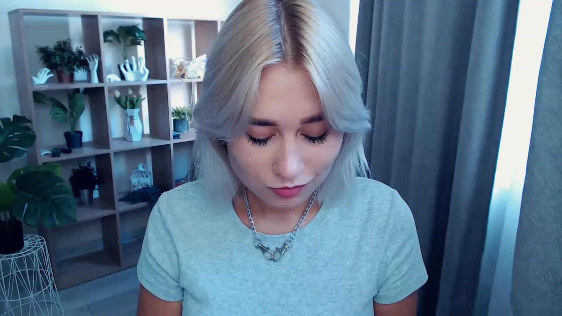 Gallery image thumbnail from Kukla_kolduna's myfreecams stream on, 08/02/2024, 15:40 image 12 of 20
