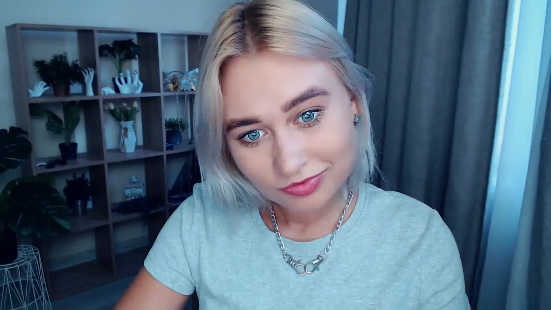 Gallery image thumbnail from Kukla_kolduna's myfreecams stream on, 08/02/2024, 17:32 image 9 of 20