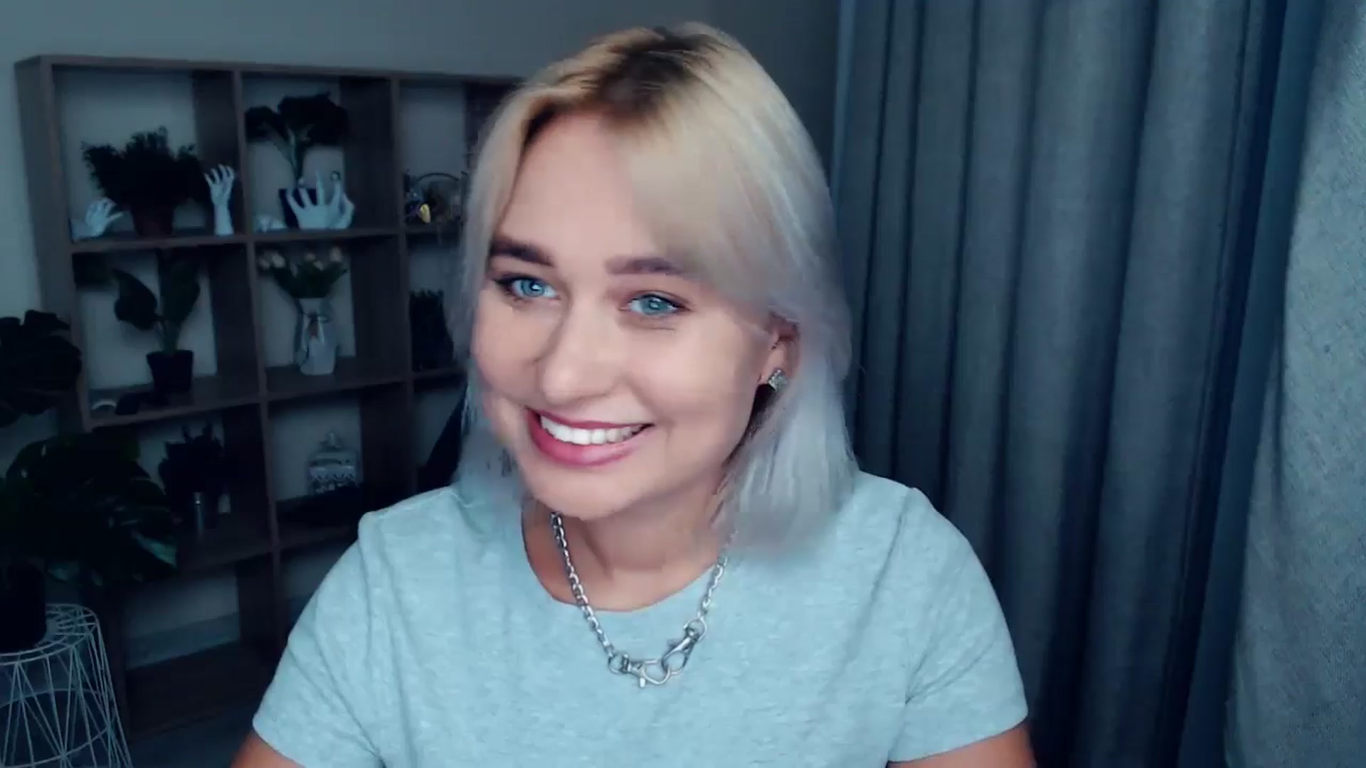 Gallery image thumbnail from Kukla_kolduna's myfreecams stream on, 08/02/2024, 18:23 image 12 of 20