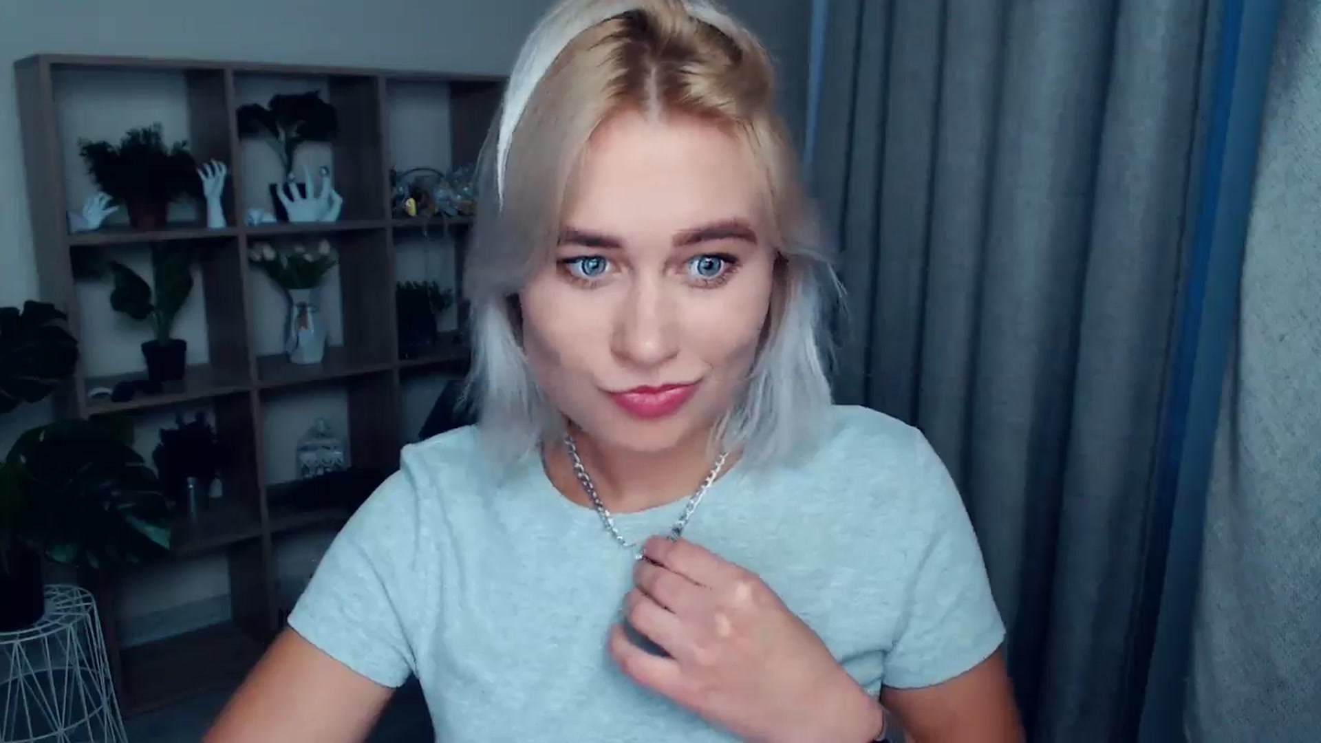 Gallery image thumbnail from Kukla_kolduna's myfreecams stream on, 08/02/2024, 18:23 image 2 of 20