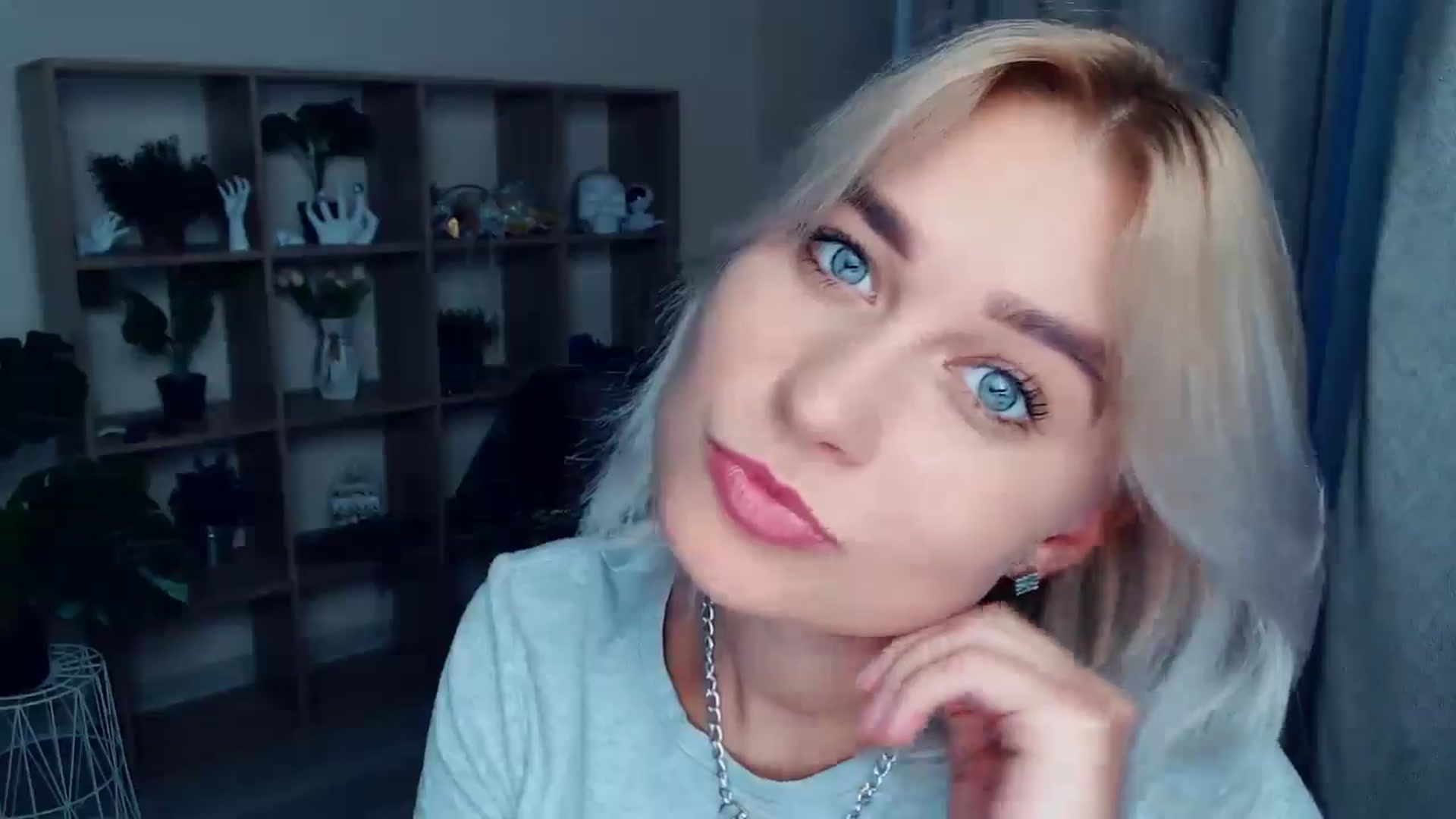 Gallery image thumbnail from Kukla_kolduna's myfreecams stream on, 08/02/2024, 18:23 image 3 of 20