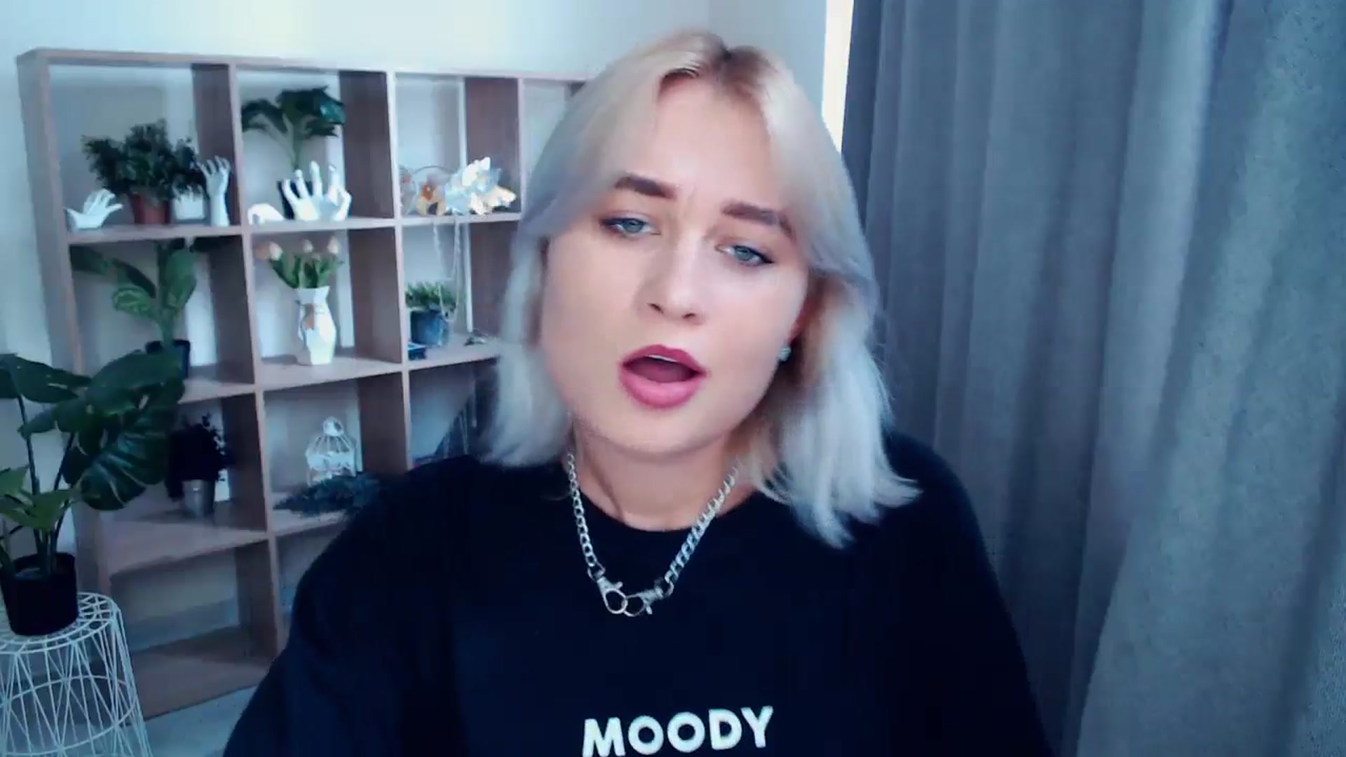 Gallery image thumbnail from Kukla_kolduna's myfreecams stream on, 08/03/2024, 14:46 image 18 of 20