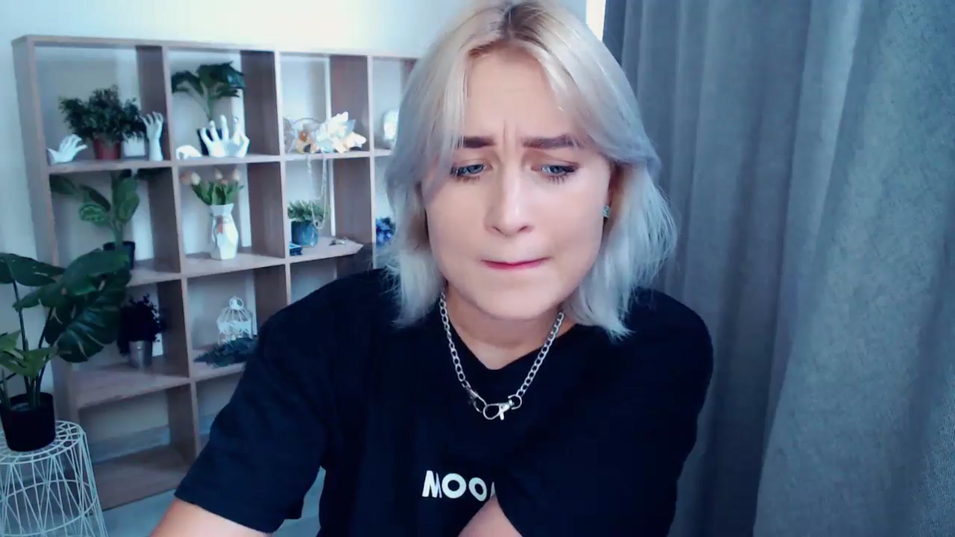 Gallery image thumbnail from Kukla_kolduna's myfreecams stream on, 08/03/2024, 14:46 image 5 of 20