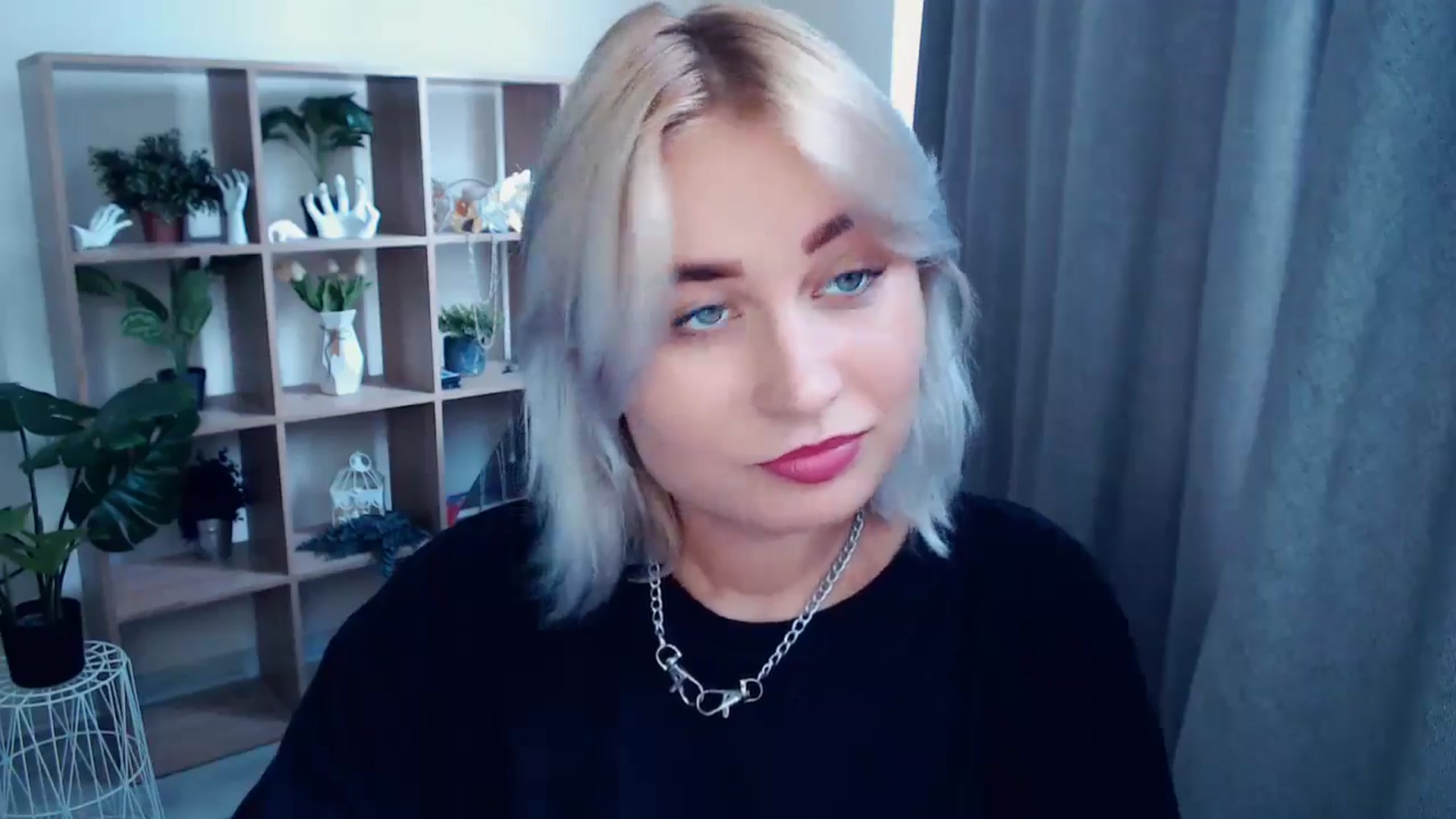 Gallery image thumbnail from Kukla_kolduna's myfreecams stream on, 08/03/2024, 14:46 image 16 of 20