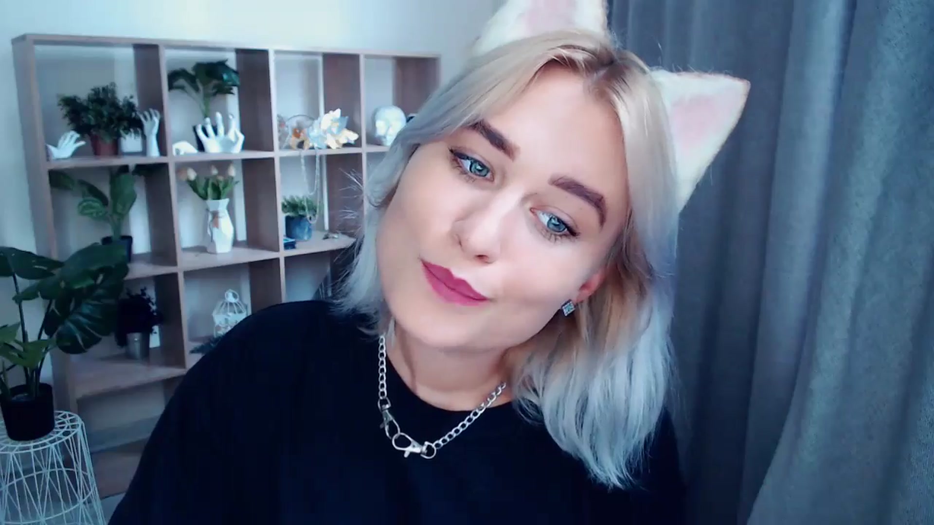 Gallery image thumbnail from Kukla_kolduna's myfreecams stream on, 08/03/2024, 14:46 image 9 of 20