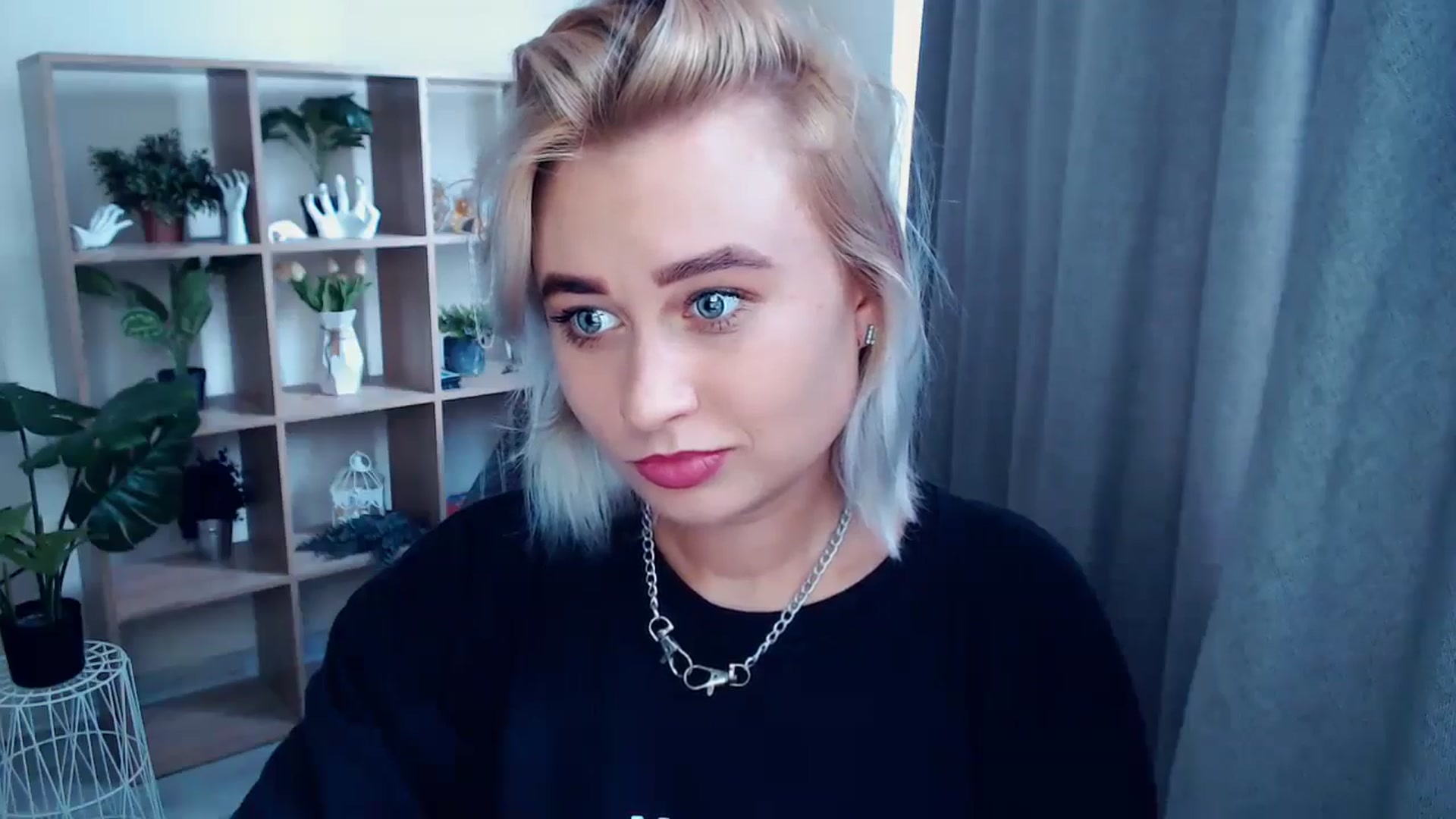 Gallery image thumbnail from Kukla_kolduna's myfreecams stream on, 08/03/2024, 14:46 image 17 of 20