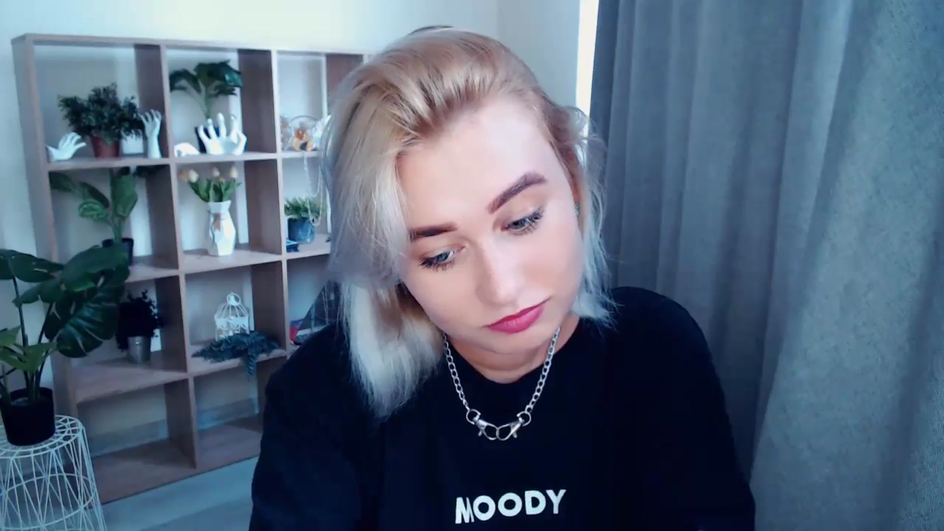 Gallery image thumbnail from Kukla_kolduna's myfreecams stream on, 08/03/2024, 14:46 image 8 of 20