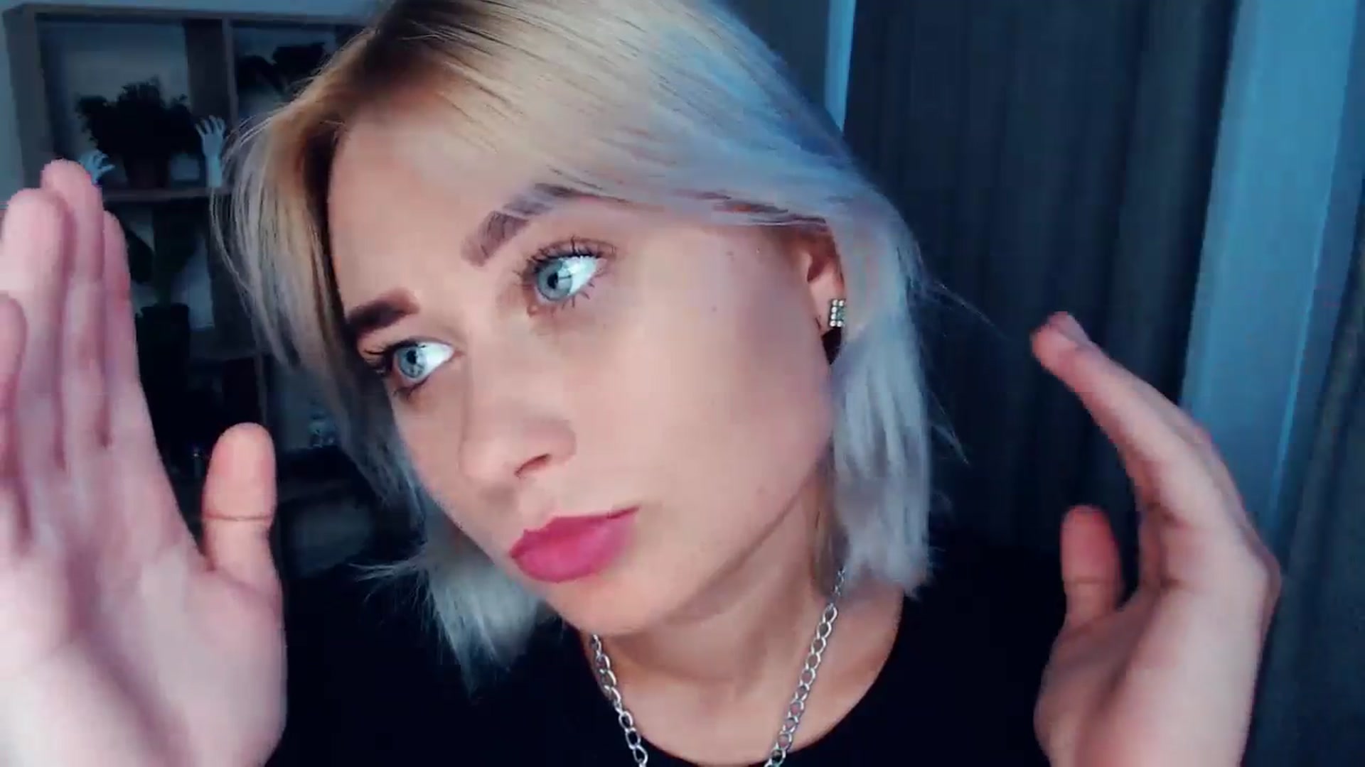 Gallery image thumbnail from Kukla_kolduna's myfreecams stream on, 08/03/2024, 16:42 image 16 of 20