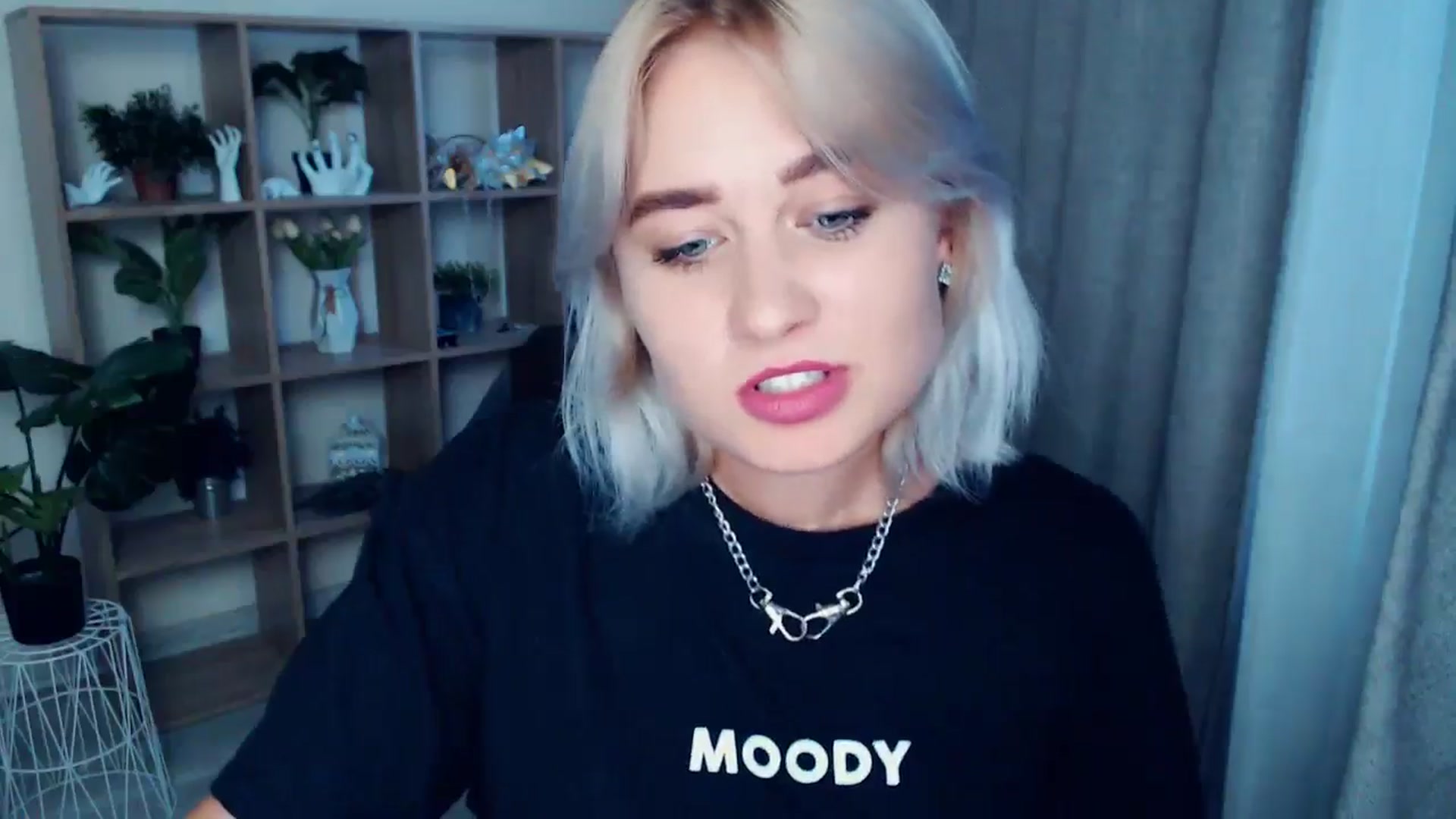 Gallery image thumbnail from Kukla_kolduna's myfreecams stream on, 08/03/2024, 16:42 image 13 of 20