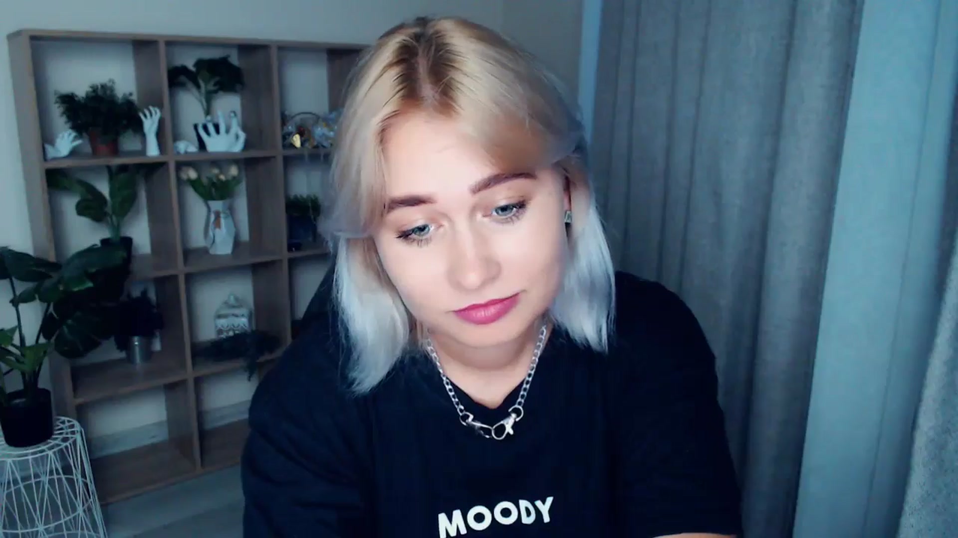 Gallery image thumbnail from Kukla_kolduna's myfreecams stream on, 08/03/2024, 18:12 image 5 of 20