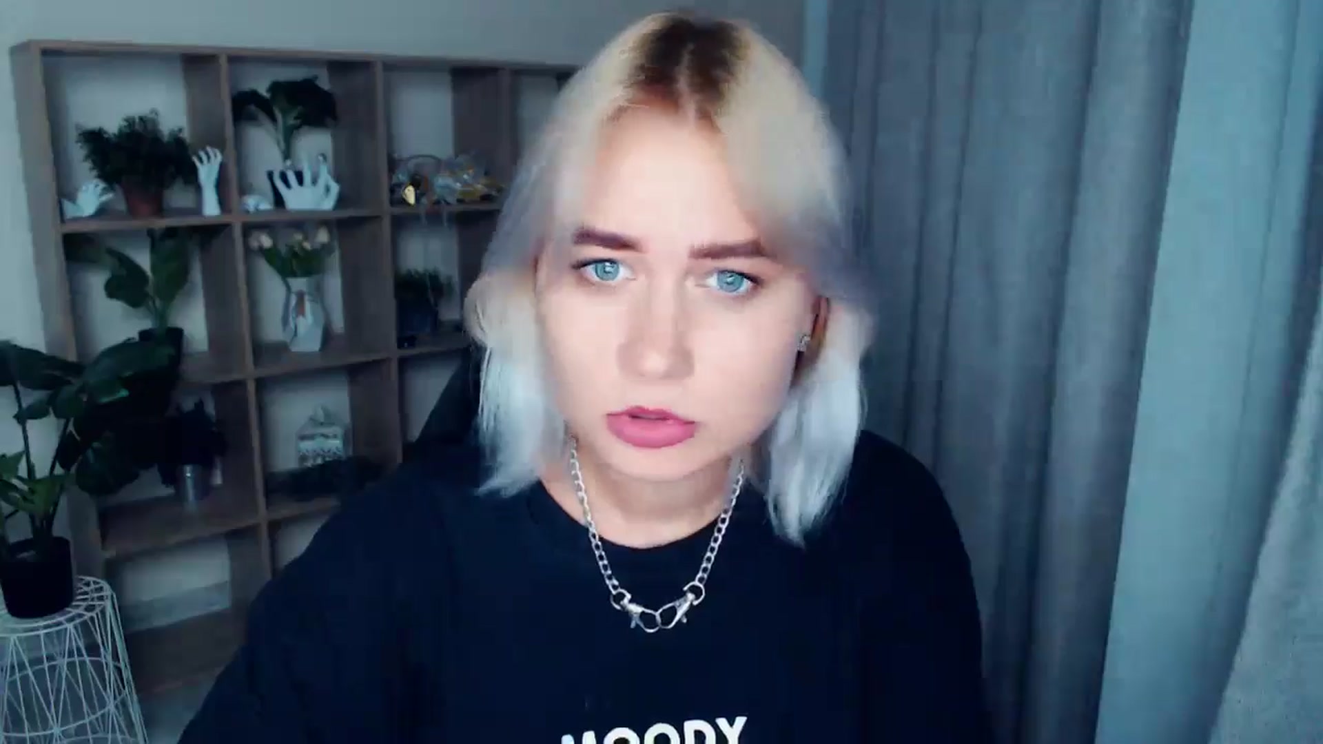 Gallery image thumbnail from Kukla_kolduna's myfreecams stream on, 08/03/2024, 18:12 image 17 of 20
