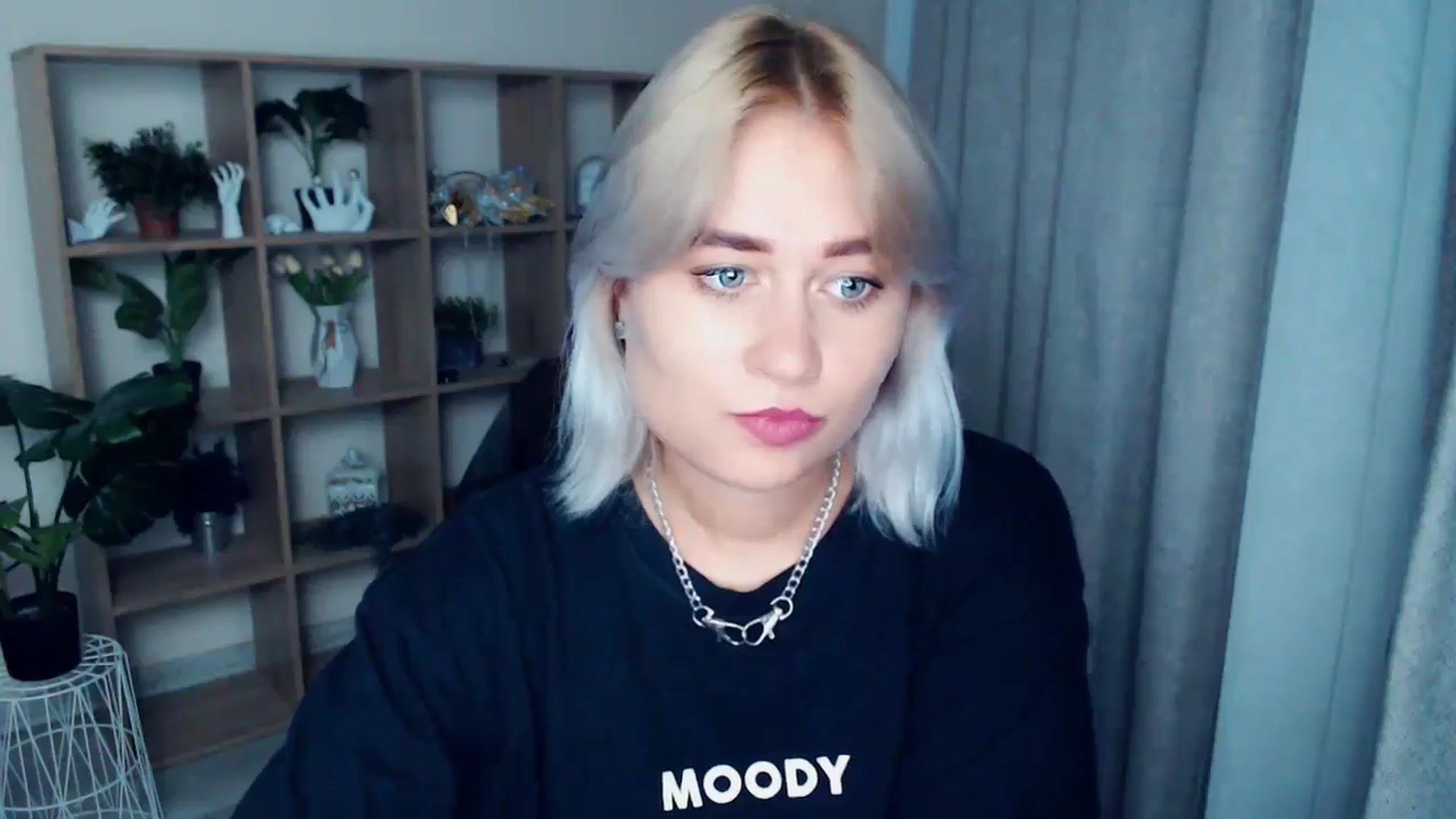 Gallery image thumbnail from Kukla_kolduna's myfreecams stream on, 08/03/2024, 18:12 image 7 of 20
