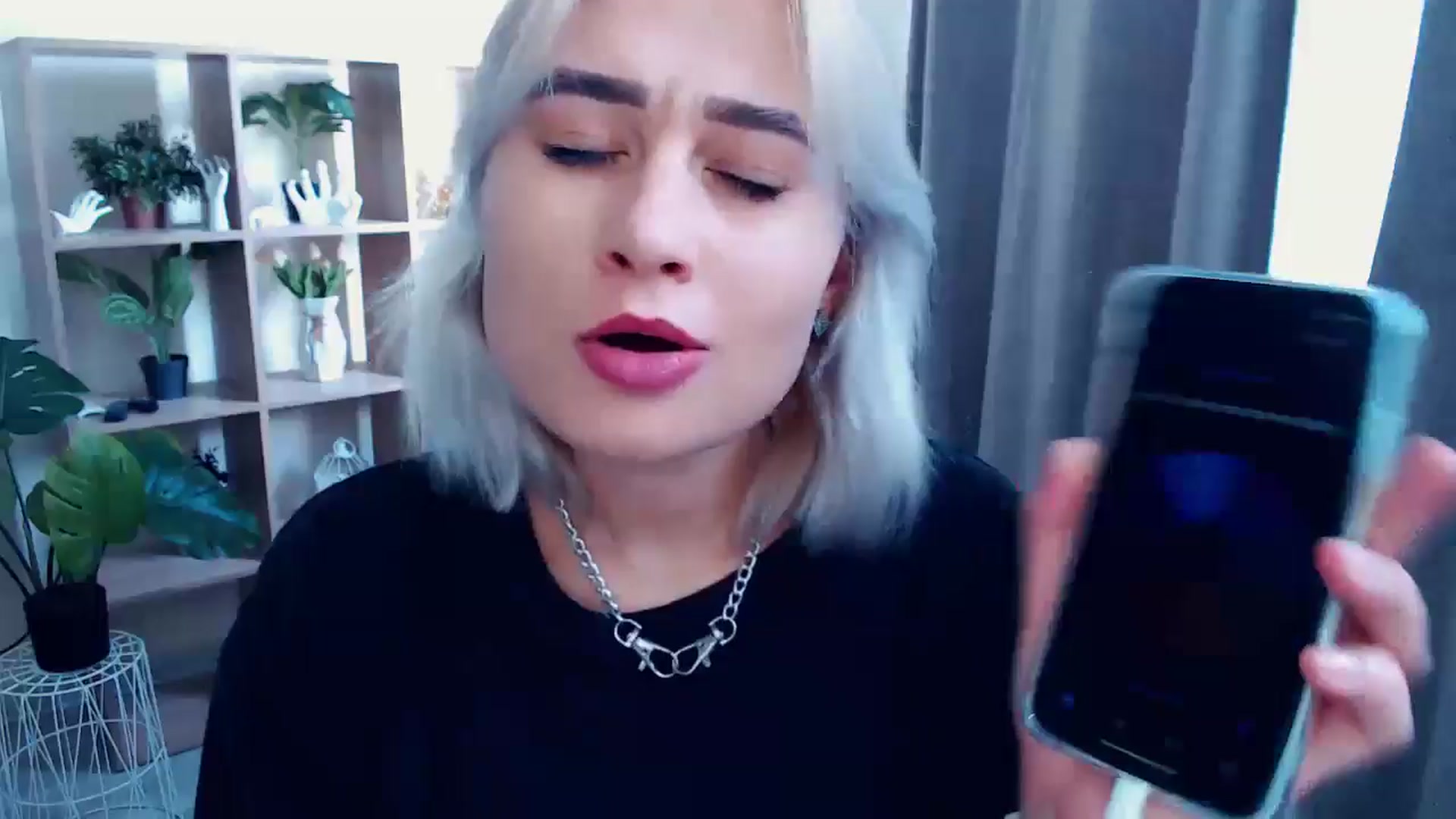 Gallery image thumbnail from Kukla_kolduna's myfreecams stream on, 08/04/2024, 13:13 image 1 of 20