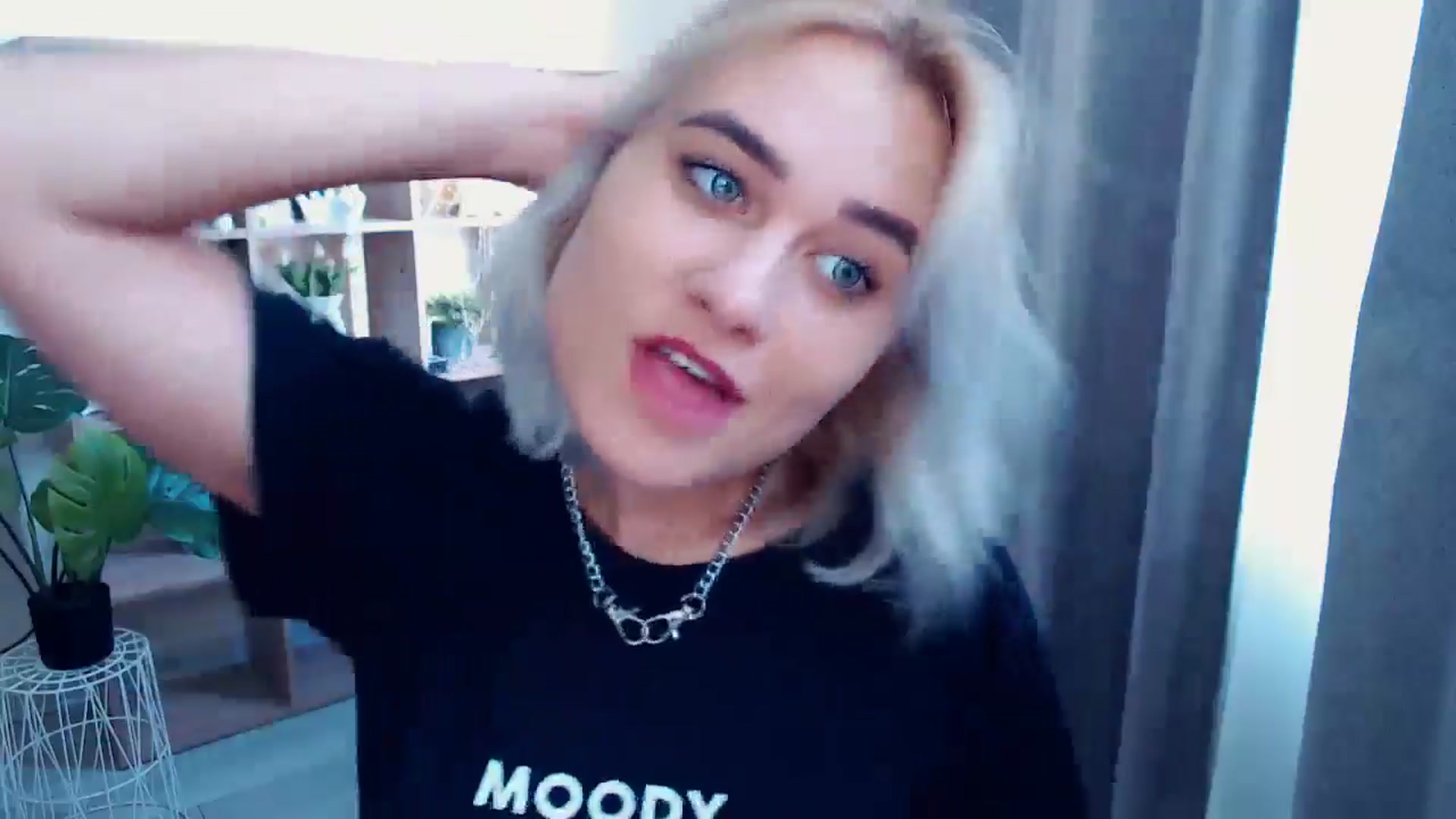 Gallery image thumbnail from Kukla_kolduna's myfreecams stream on, 08/04/2024, 13:13 image 11 of 20