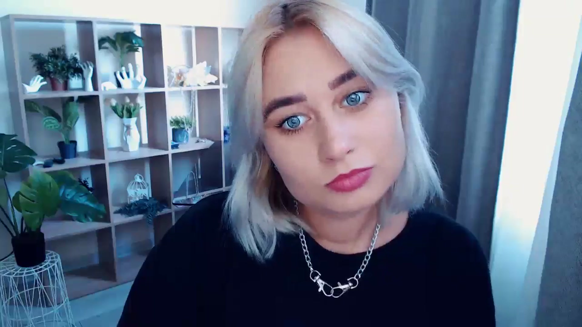 Gallery image thumbnail from Kukla_kolduna's myfreecams stream on, 08/04/2024, 13:13 image 19 of 20