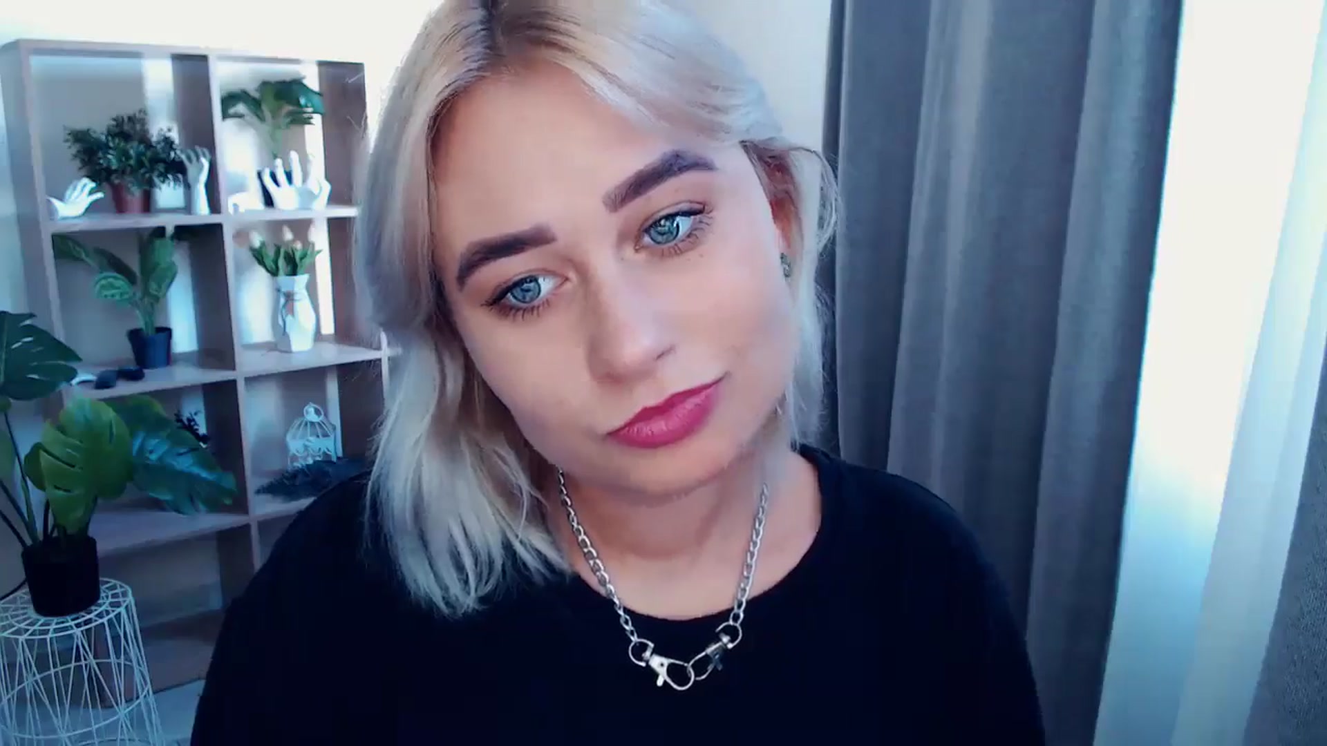 Gallery image thumbnail from Kukla_kolduna's myfreecams stream on, 08/04/2024, 15:22 image 9 of 20