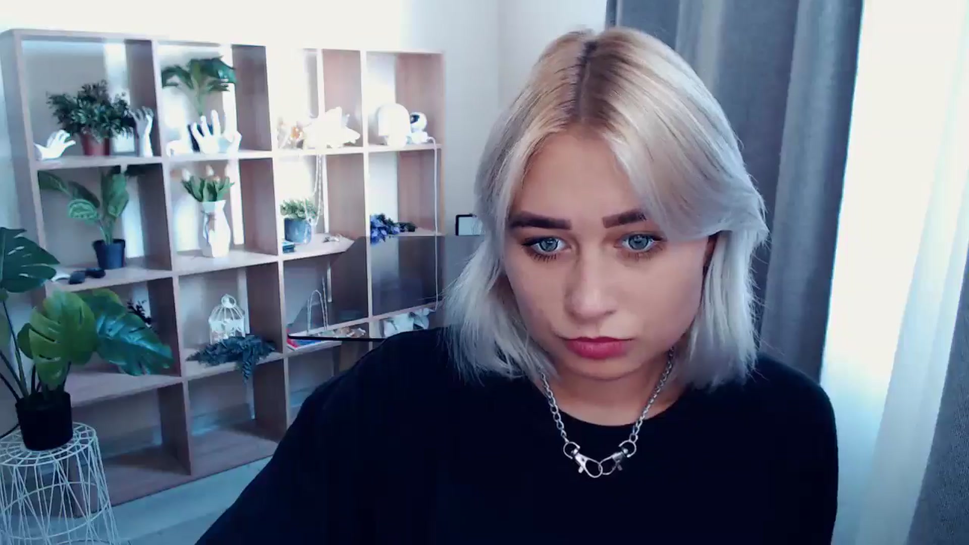 Gallery image thumbnail from Kukla_kolduna's myfreecams stream on, 08/04/2024, 15:22 image 3 of 20