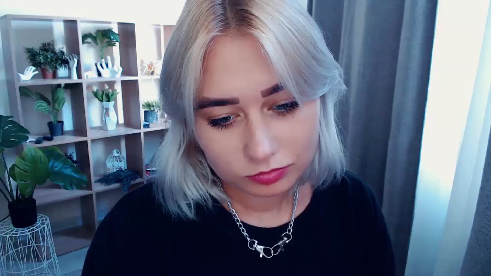 Gallery image thumbnail from Kukla_kolduna's myfreecams stream on, 08/04/2024, 15:22 image 4 of 20