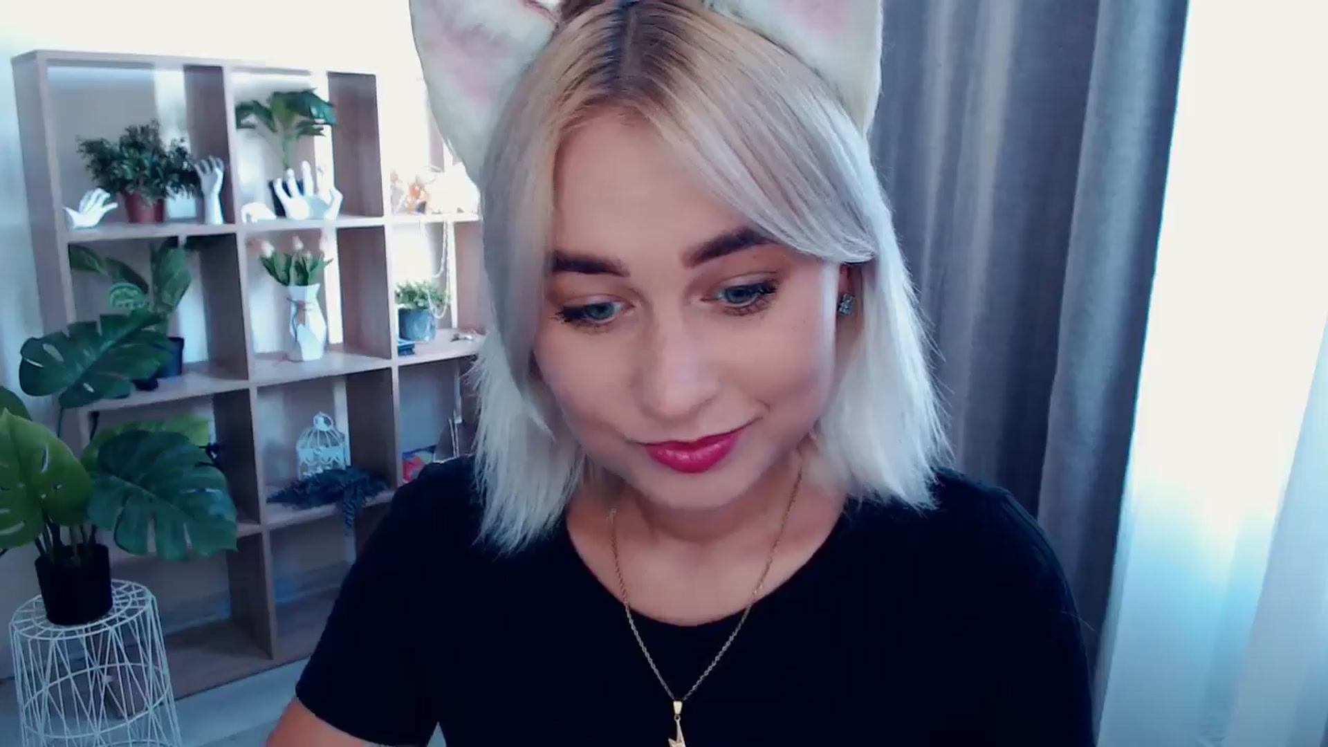Gallery image thumbnail from Kukla_kolduna's myfreecams stream on, 08/10/2024, 15:48 image 4 of 20