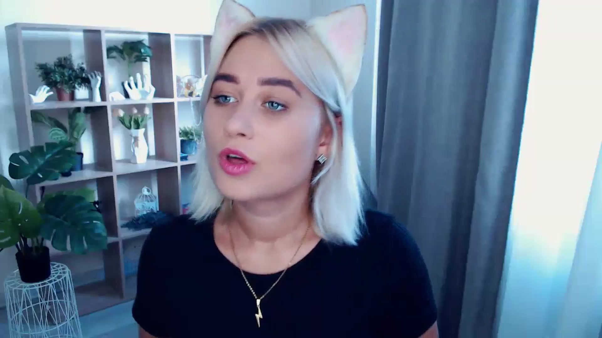 Gallery image thumbnail from Kukla_kolduna's myfreecams stream on, 08/10/2024, 15:48 image 6 of 20