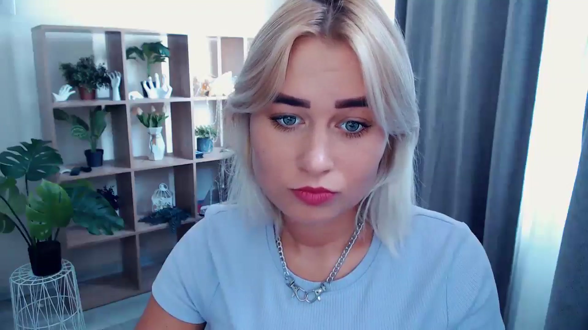 Gallery image thumbnail from Kukla_kolduna's myfreecams stream on, 08/11/2024, 13:58 image 7 of 20