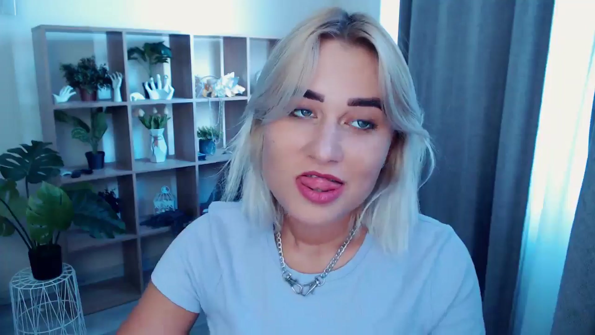 Gallery image thumbnail from Kukla_kolduna's myfreecams stream on, 08/11/2024, 13:58 image 11 of 20