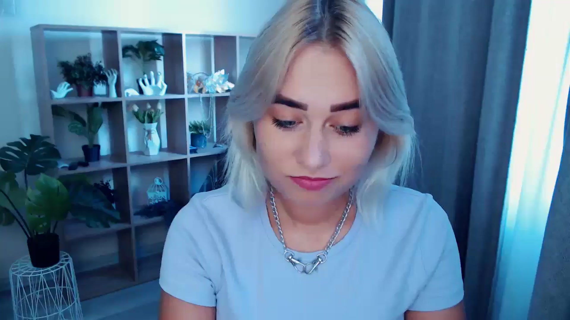 Gallery image thumbnail from Kukla_kolduna's myfreecams stream on, 08/11/2024, 13:58 image 12 of 20