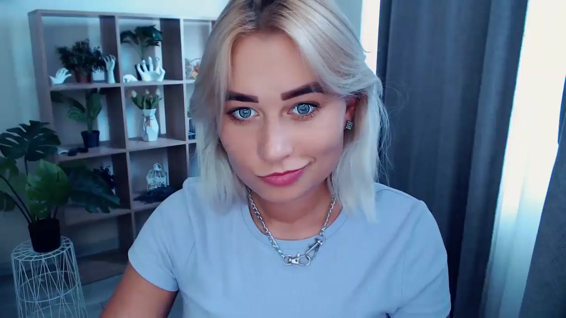 Gallery image thumbnail from Kukla_kolduna's myfreecams stream on, 08/11/2024, 15:15 image 1 of 20