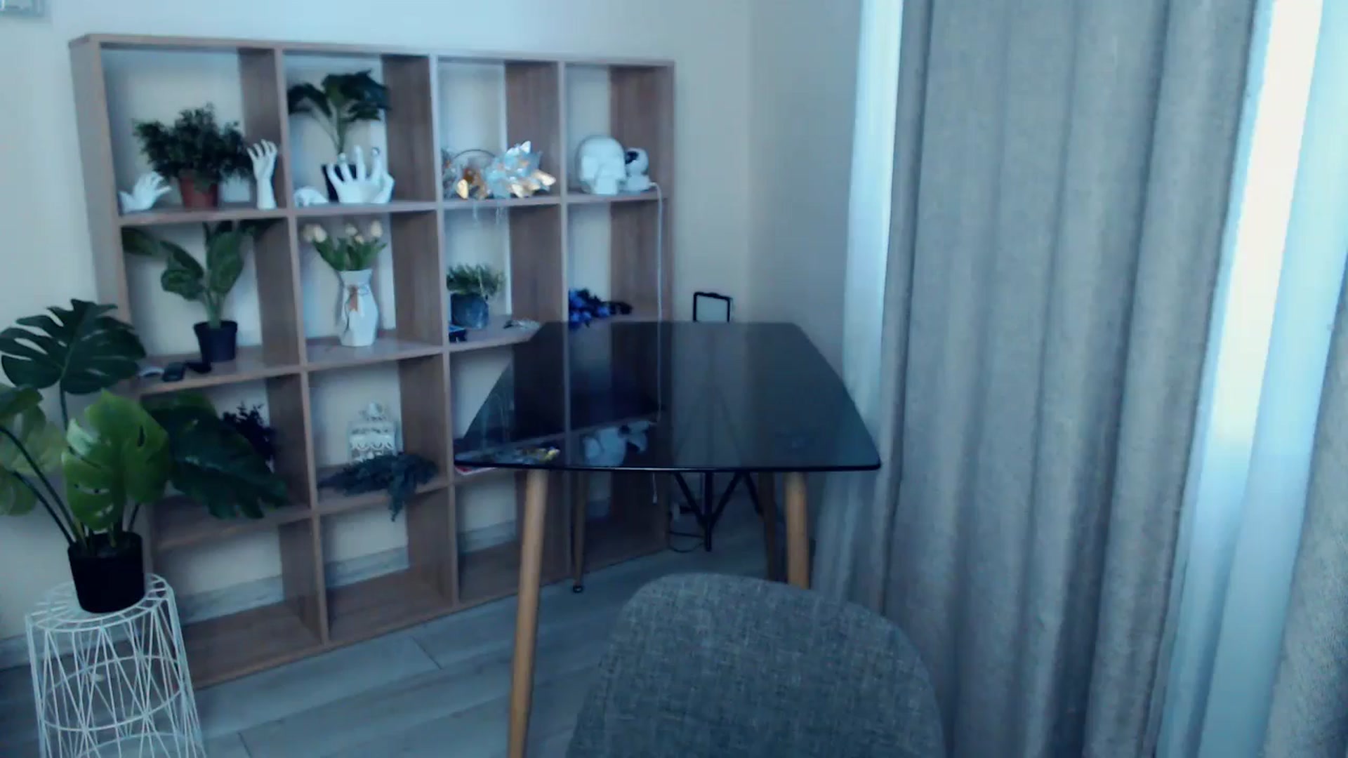 Gallery image thumbnail from Kukla_kolduna's myfreecams stream on, 08/11/2024, 17:42 image 2 of 20